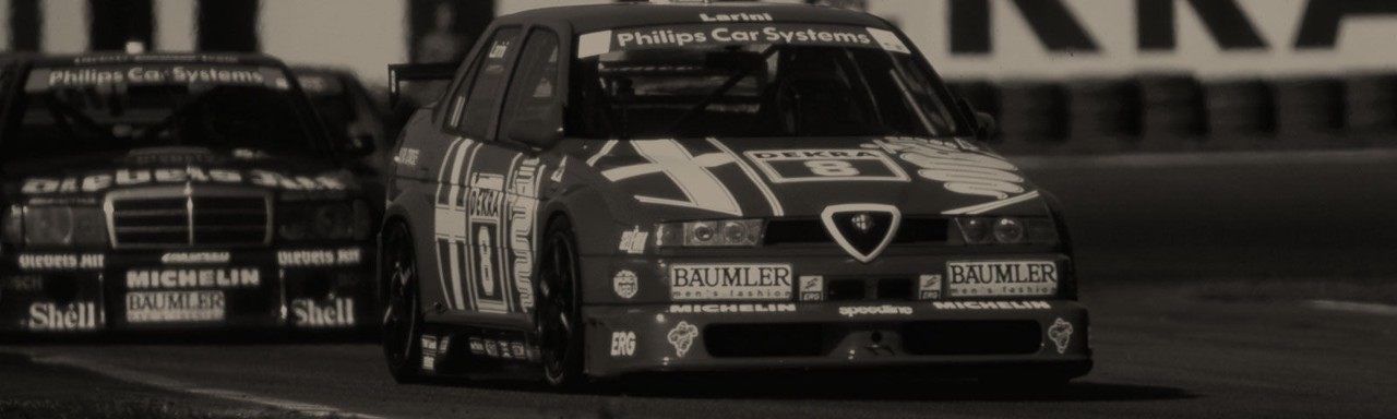 Vue avant de l’Alfa Romeo 155 V6 TI 1993
