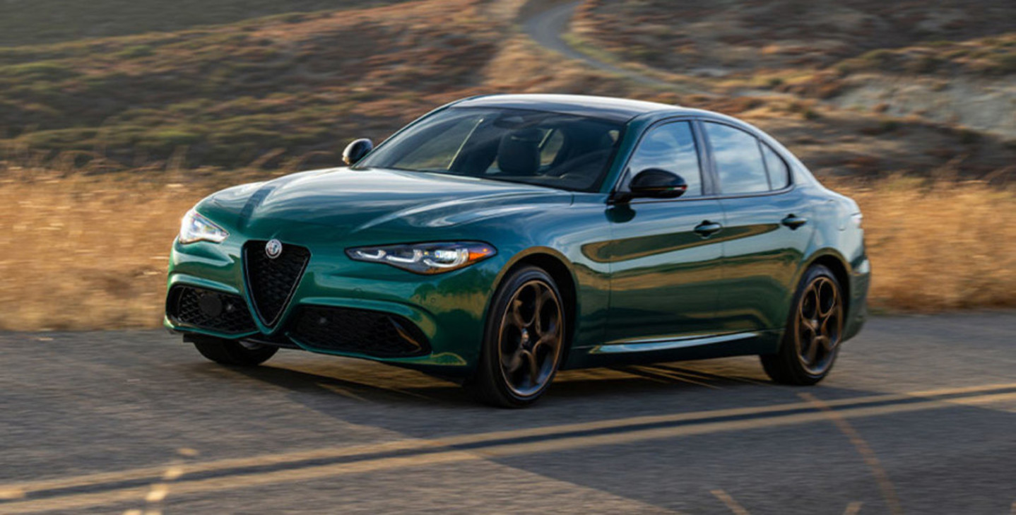 2025 Alfa Romeo Giulia AWD.