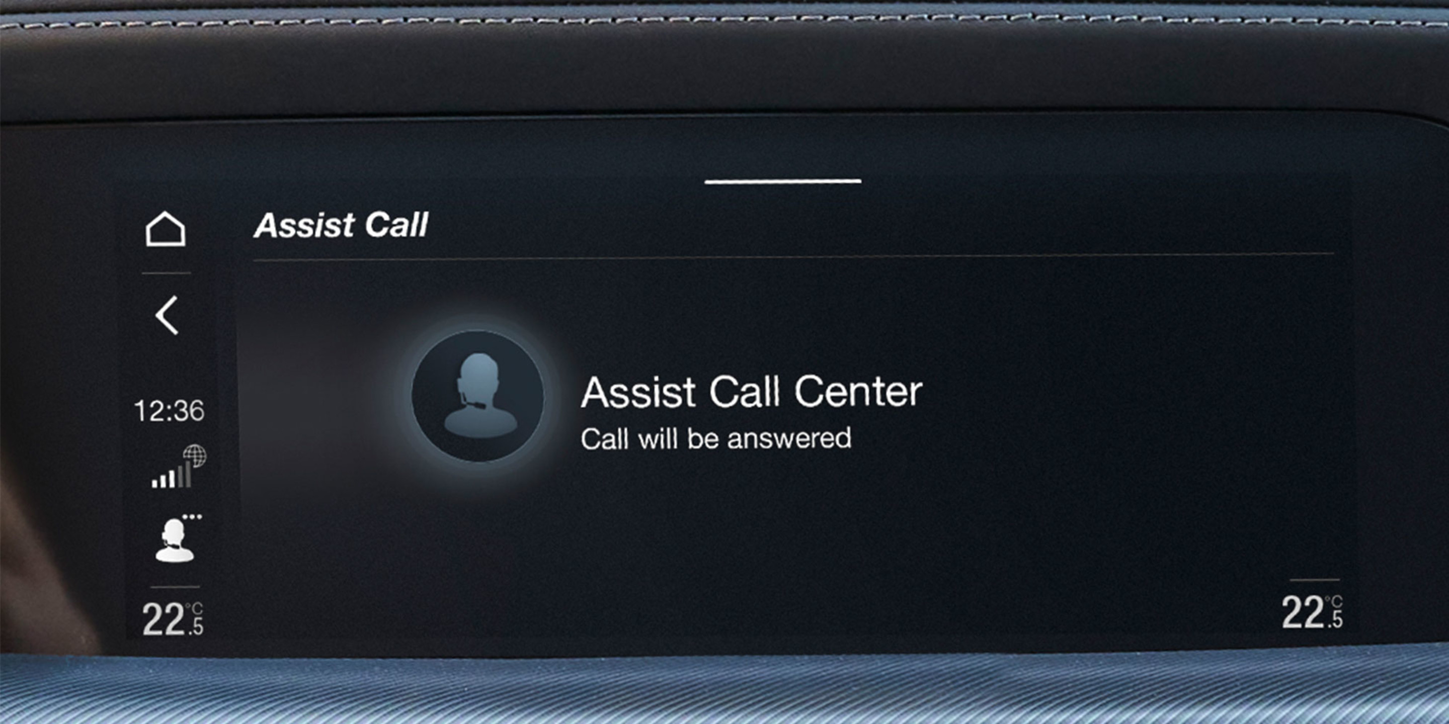In-car display showing an Assist Call being made to the Call Center from the 2026 Alfa Romeo Stelvio's dashboard with the Onboard Assistant.