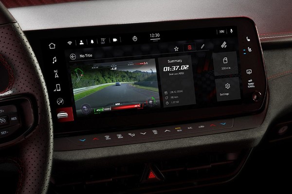 2026 Dodge Charger 16-inch Uconnect cockpit technology