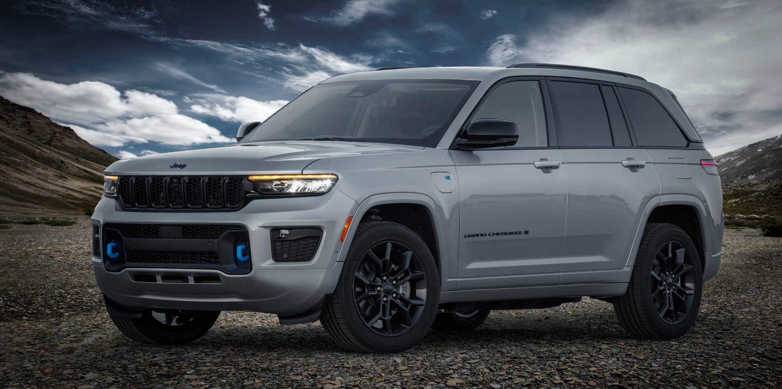 2025 Jeep Grand Cherokee 4xe PHEV | Jeep Canada