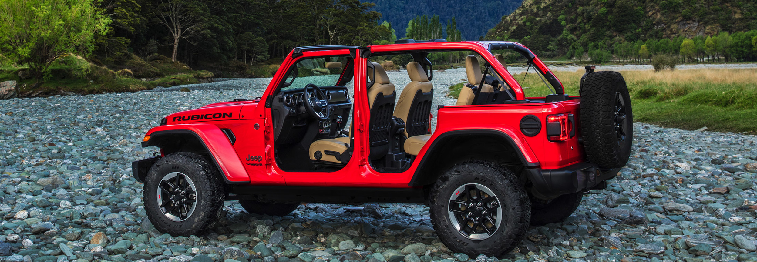 2021 Jeep Wrangler Interior & Exterior Design | Jeep Canada