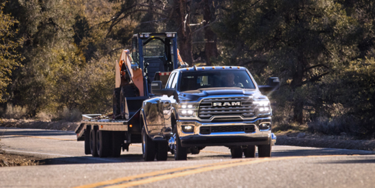 Interior & Exterior Features - 2025 Ram 3500 | Ram Canada