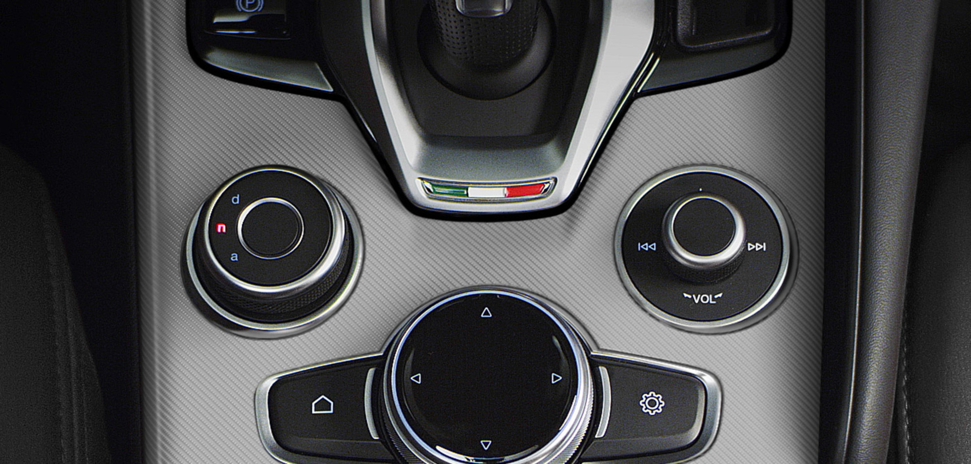 Competitive Compare Giulia Alfa Romeo Canada