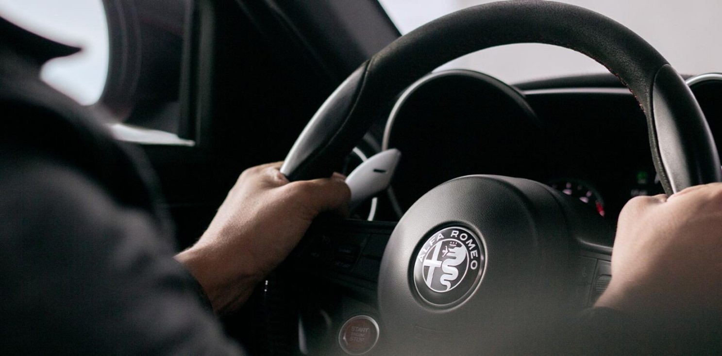 Alfa Romeo Giulia Quadrifoglio Interior & Exterior Gallery | Alfa Romeo