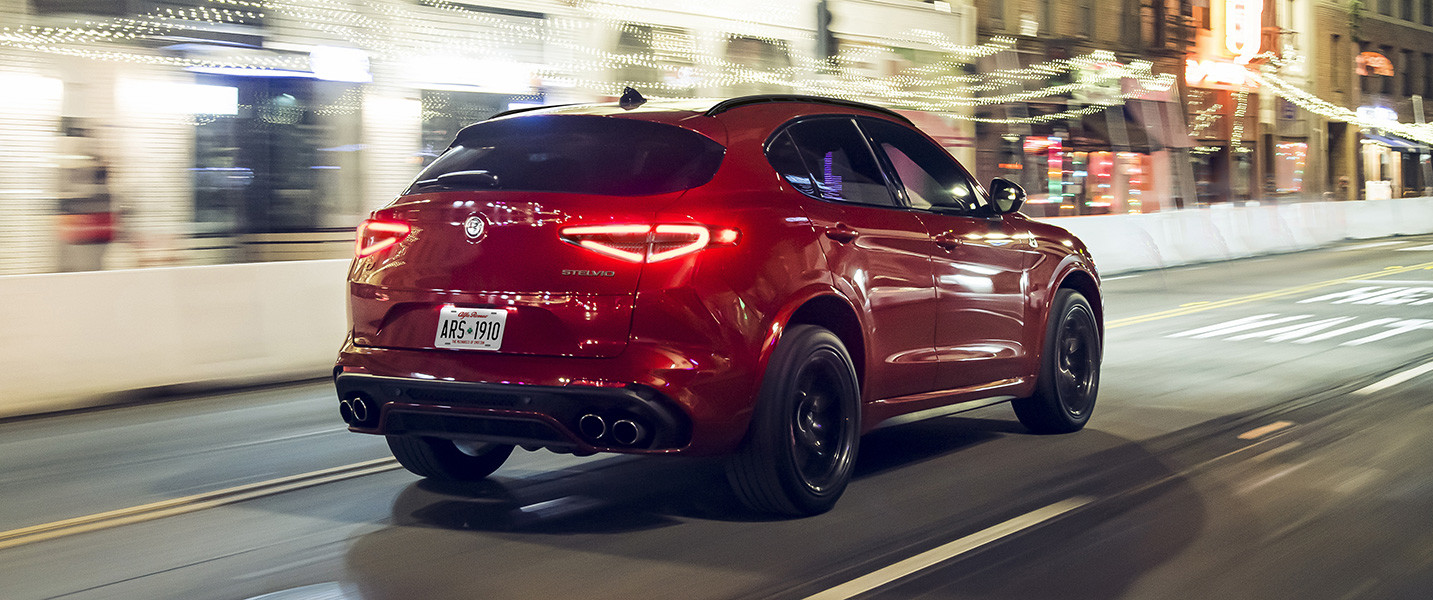 2024 Stelvio Quadrifoglio Luxury SUV Alfa Romeo Canada