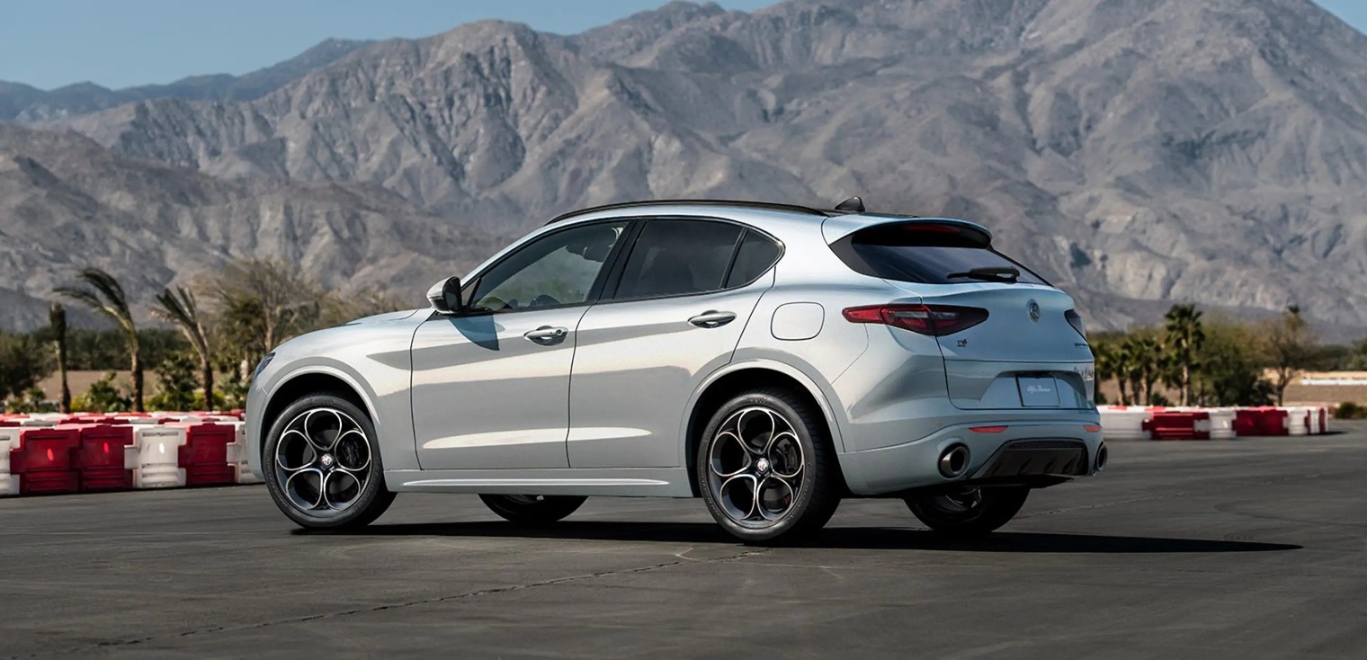 2021 Alfa Romeo Stelvio Gallery Alfa Romeo Canada