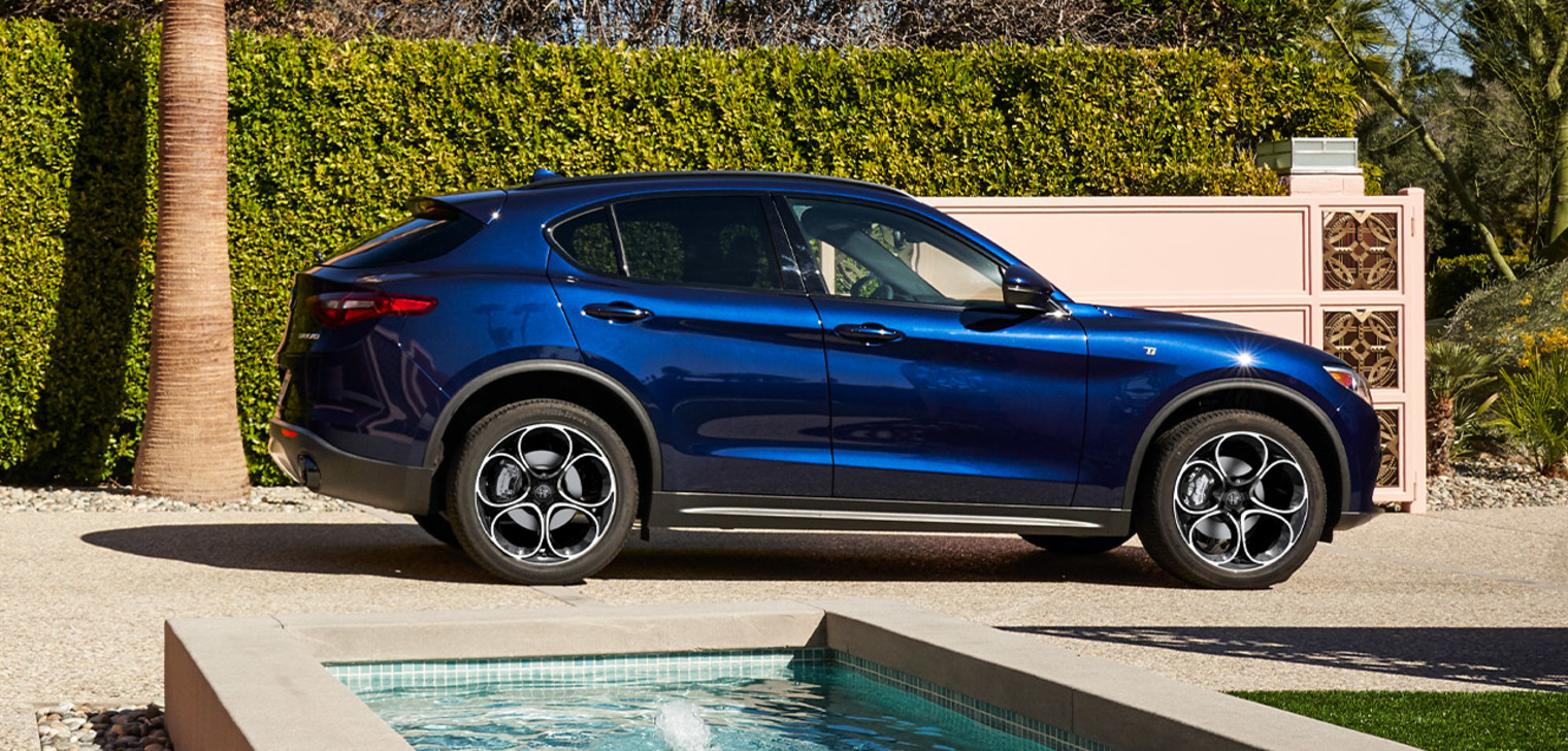 Fa Romeo 2022 Alfa Romeo Stelvio Gallery | Alfa Romeo Canada