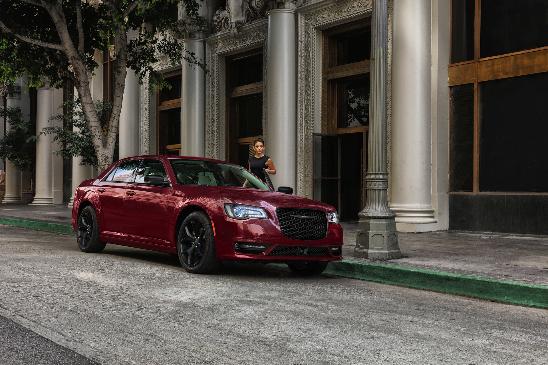 2021 Chrysler 300 Luxury Sedan Chrysler Canada 6343