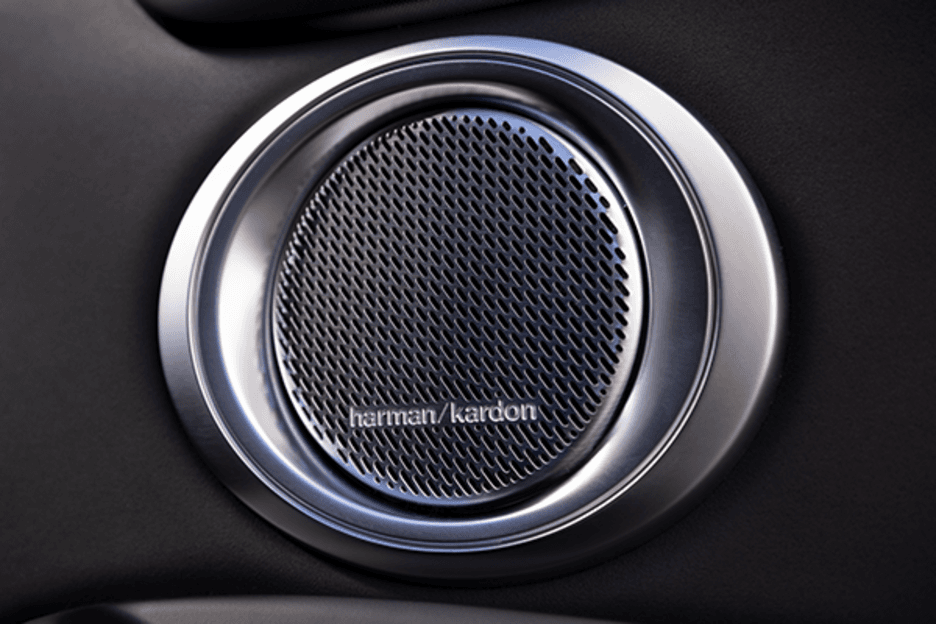 2025 Dodge R/T PHEV Technology Dodge Canada