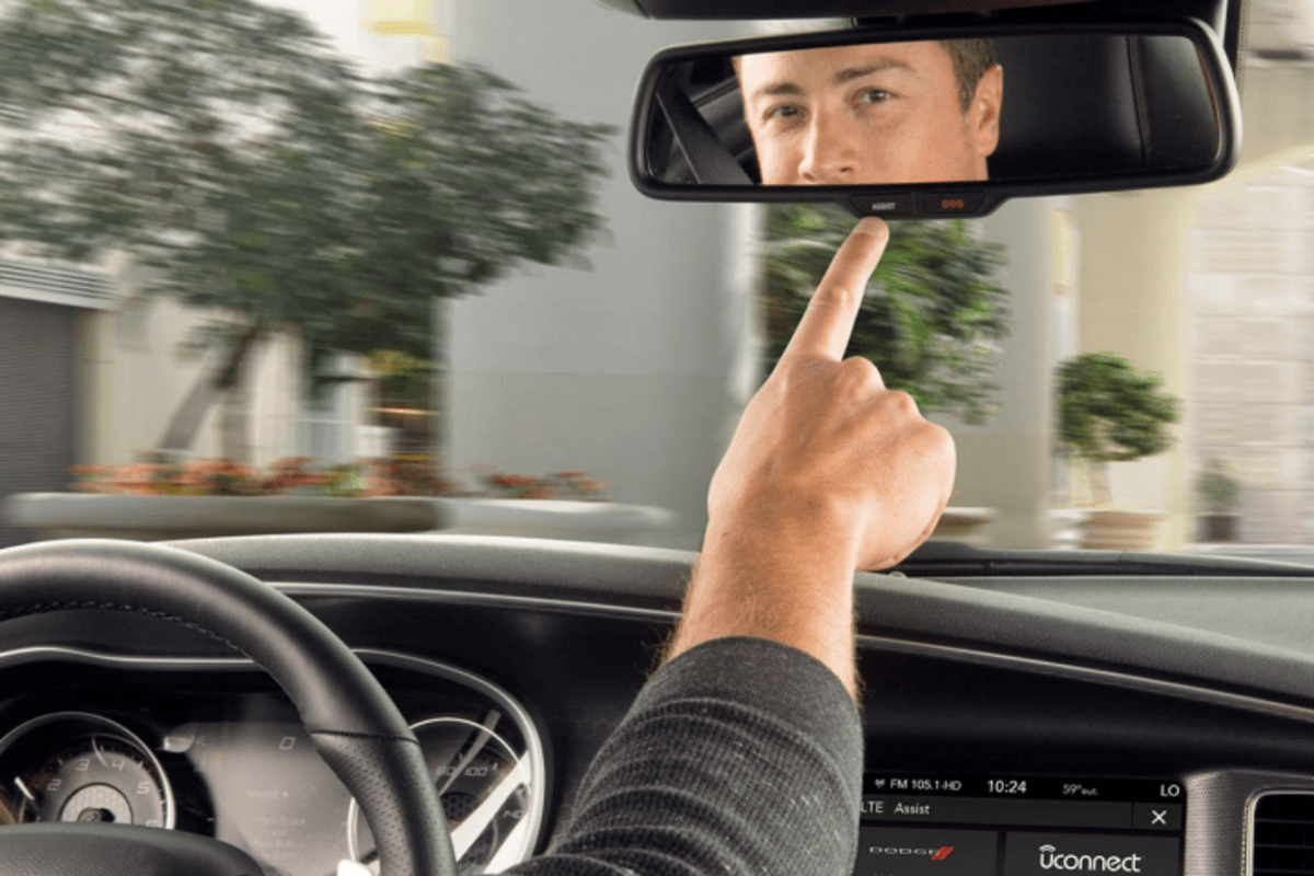 Uconnect & SiriusXM Guardian Canada