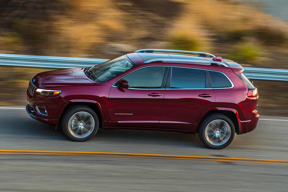 2019 jeep cherokee adaptive cruise control