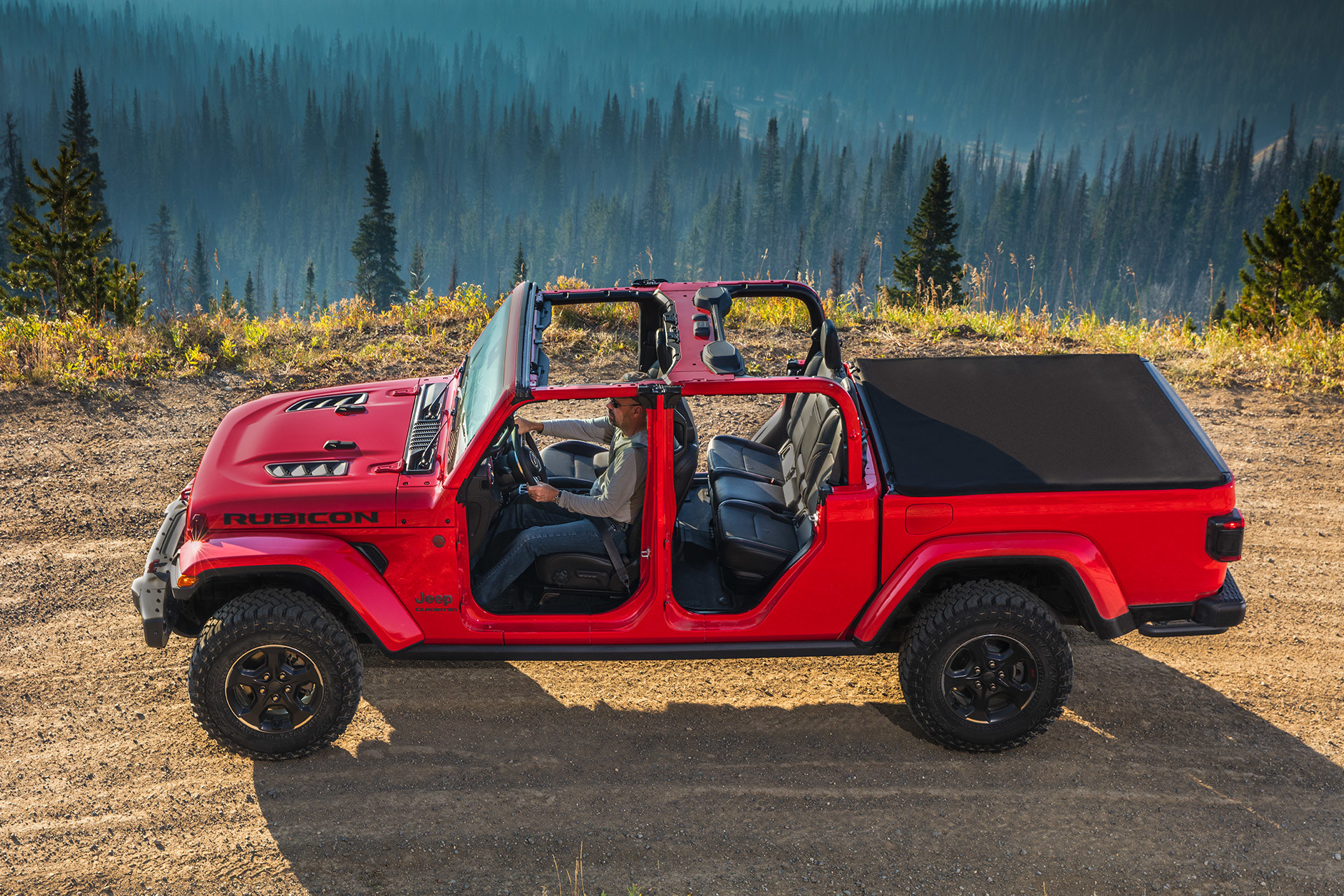 2021 Jeep Gladiator Pickup Truck | Jeep Canada