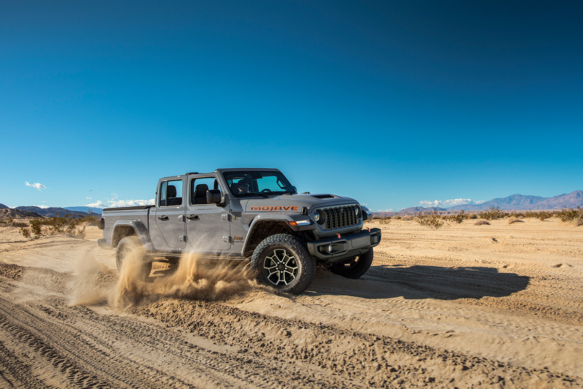 2024 Jeep Gladiator Pickup Truck - Capabilities | Jeep Canada