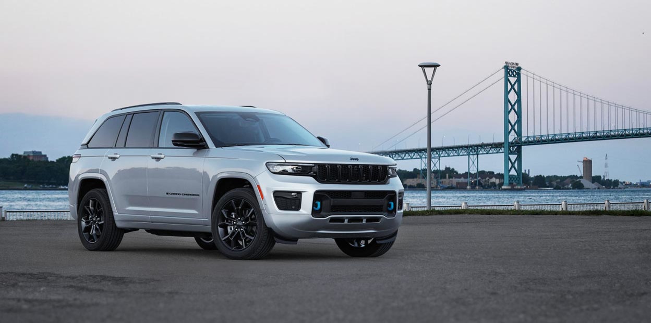 The 2024 Jeep Grand Cherokee 4xe | Jeep Canada