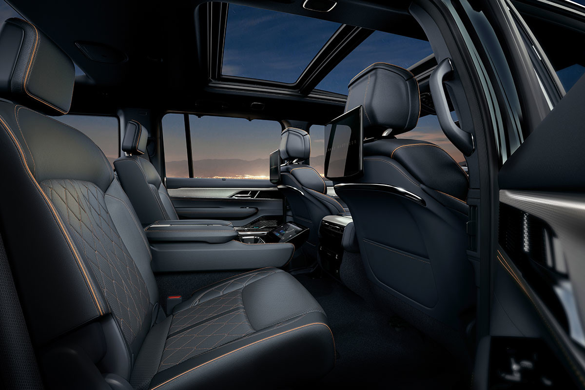 Interior Design | 2025 Jeep Grand Wagoneer SUV