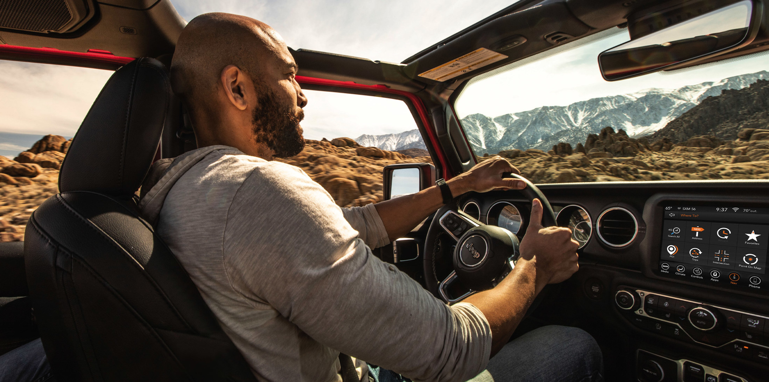 Uconnect Entertainment System Voice Command Jeep Canada