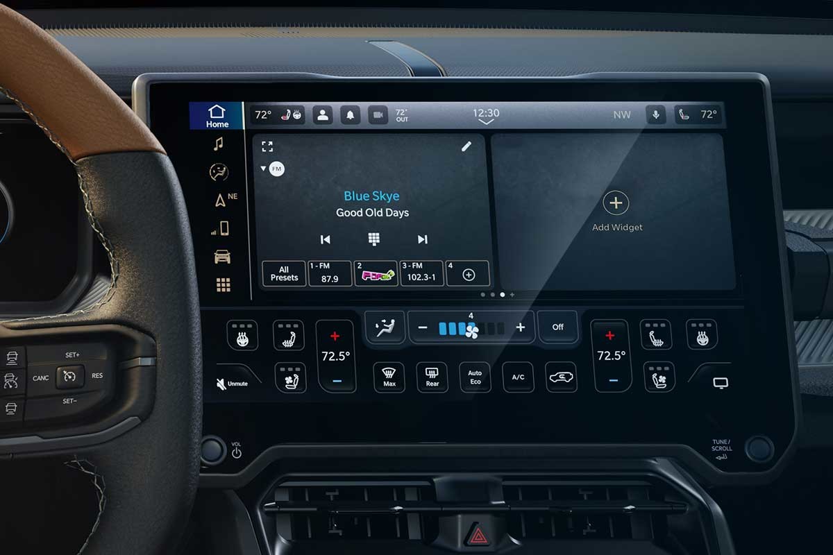 Jeep Recon - Technology features | Jeep Canada