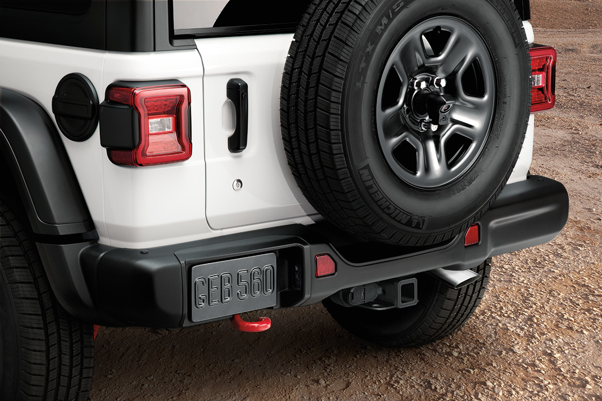 2021 Jeep Wrangler Unlimited Sahara in Sudbury (1C4HJXEG5MW832516)