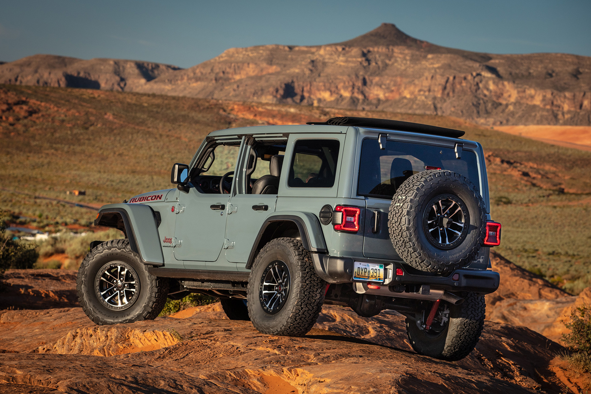 Gallery 2025 Jeep Wrangler Jeep Canada