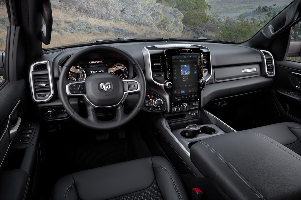 UConnect Entertainment System Connectivity Features Ram Canada